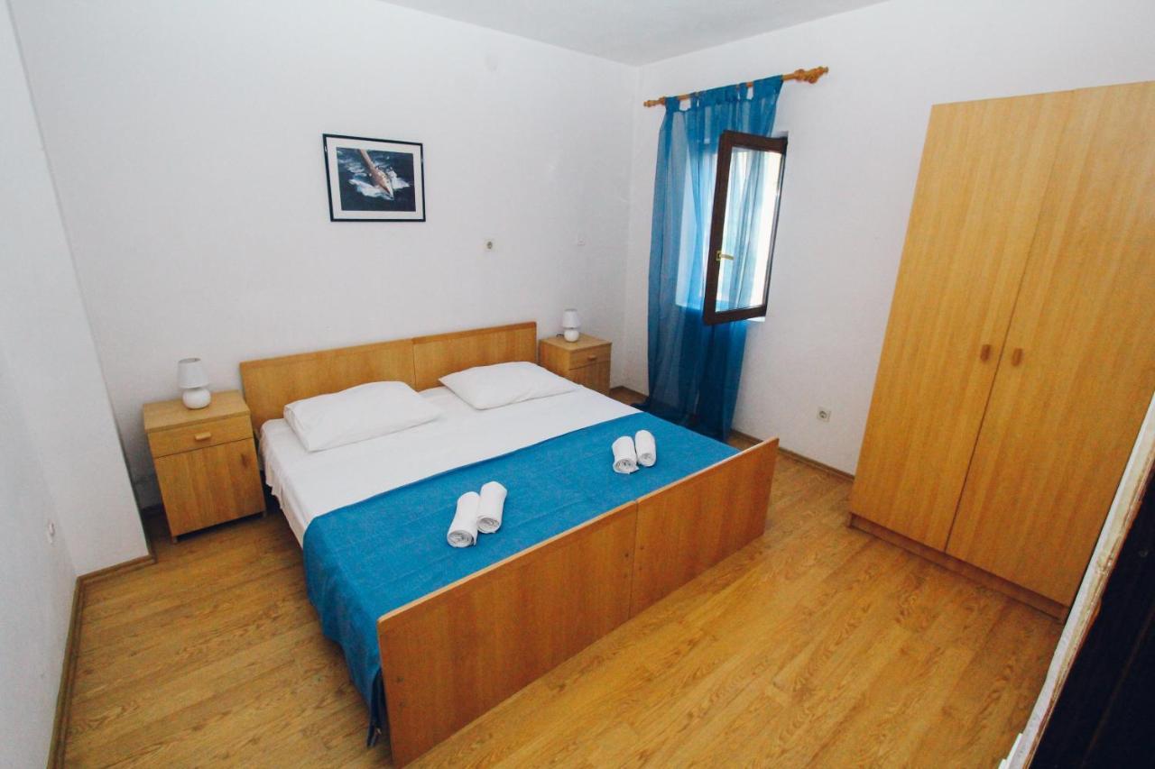 Apartments Gaja Blue Ap Sveti Filip i Jakov Exteriör bild